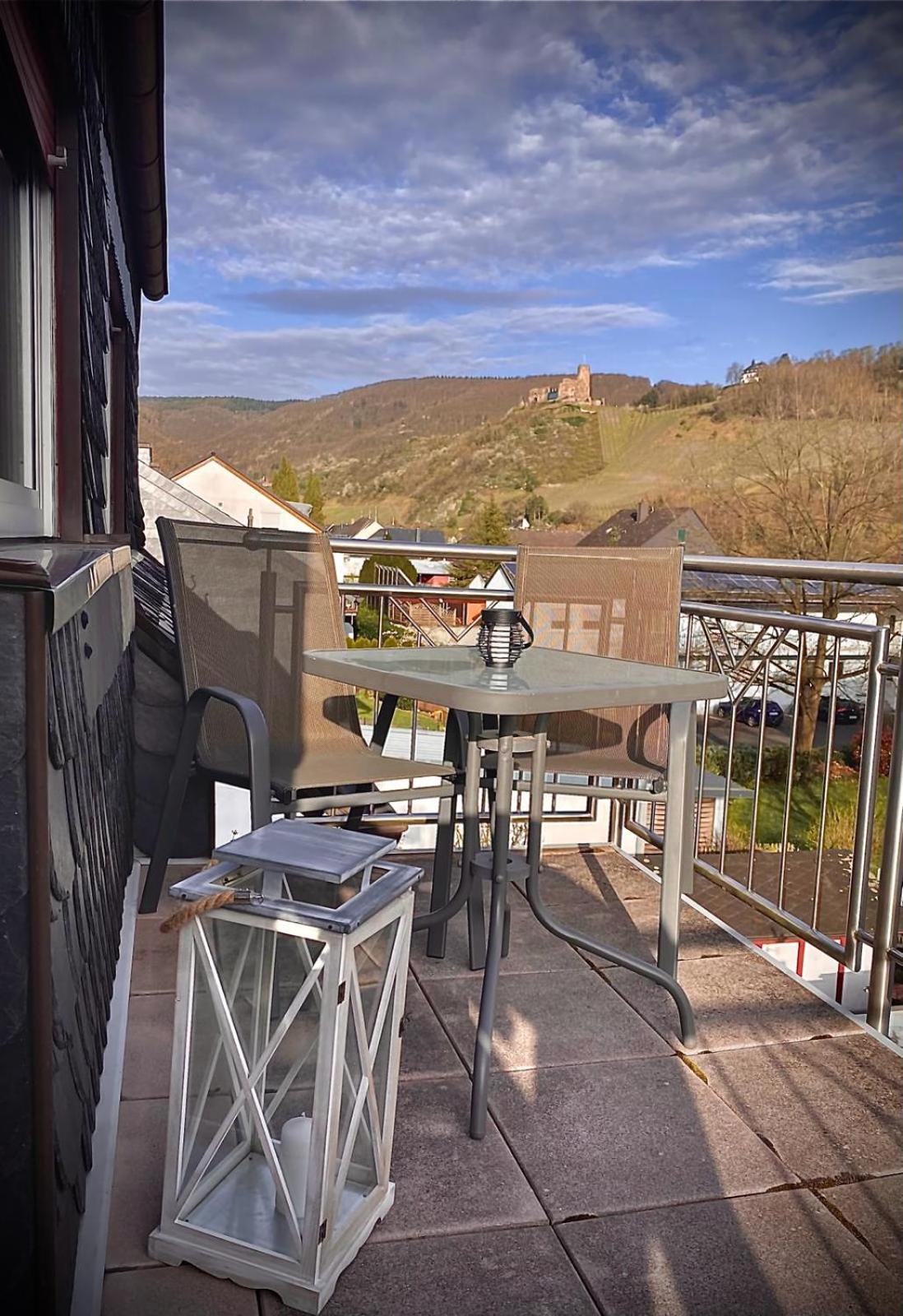 Ferienwohnung Sonnen - Terrasse Bernkastel-Kues Eksteriør bilde